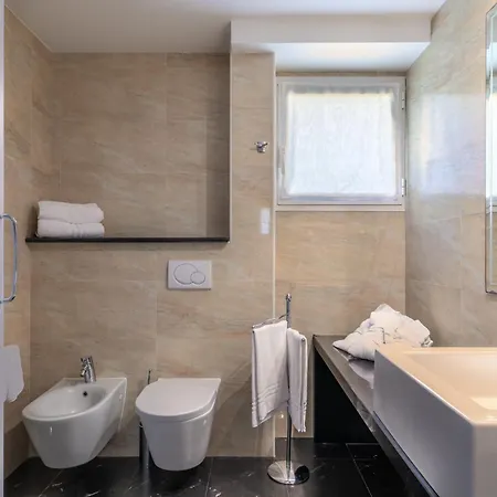 Doimo Hotel 4*